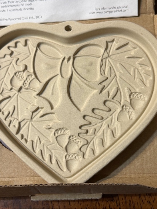 Pampered Chef Other - Pampered Chef Cream Heart-Shaped autumn wreath stoneware mold. New in package.